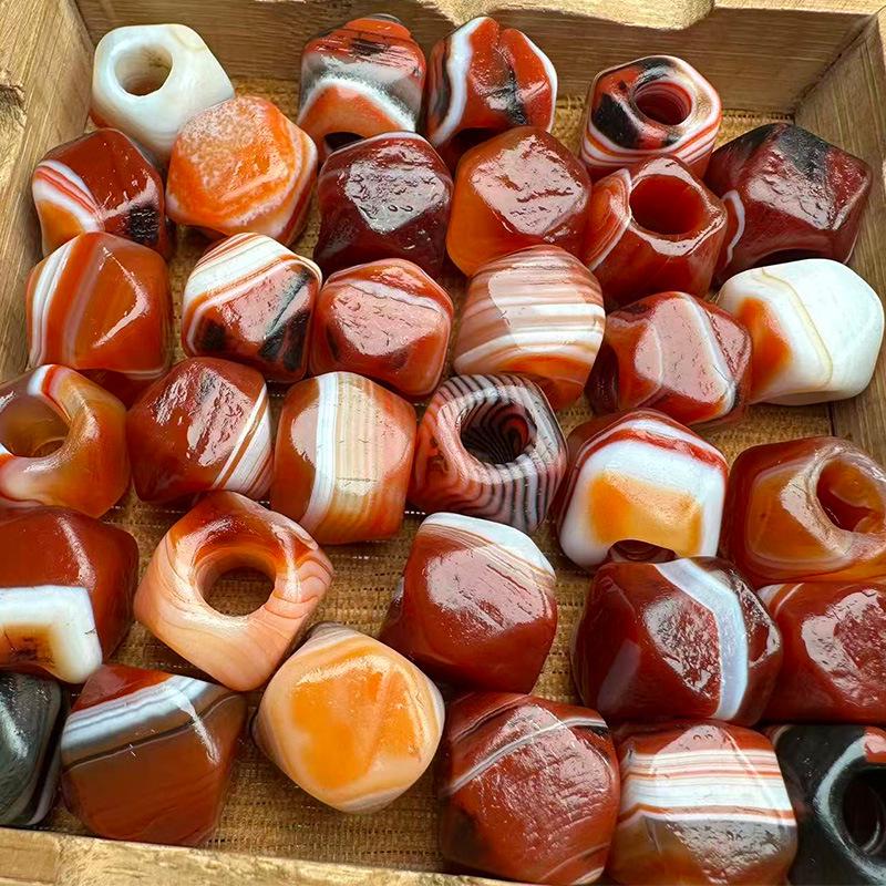 14×15mm Multi-Faceted Red Agate Beads with High Oil Patina for Jewelry Making