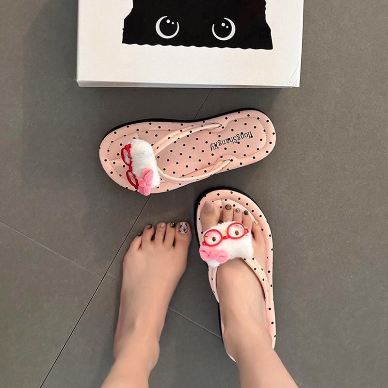 Stepping on shit feeling flat heel casual flip-flops women's thick bottom summer popular simple home wear cool slippers
