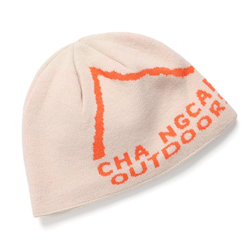 Mountaineering cold hat women's season skiing climbing wool hat outdoor warm knitted ear protection small knitted hat