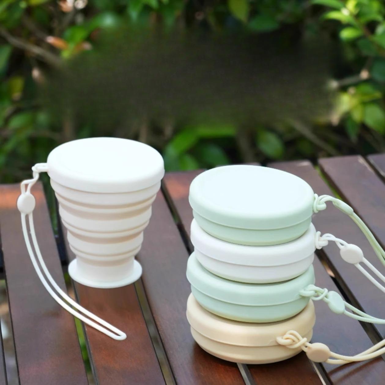 

Folding Water Cup Travel Mouthwash Cup Silicone Stretchable Toothbrush Cup Compression Cup зелений