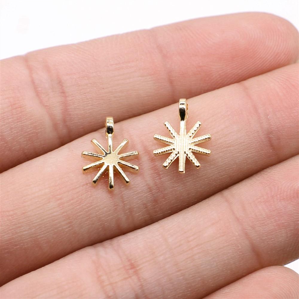 20 Stück Metall Zinklegierung Gemischte Größen Schneeflocken Anhänger Passend für Schmuck Weihnachtsanhänger Komponenten DIY Handgemachtes Basteln
