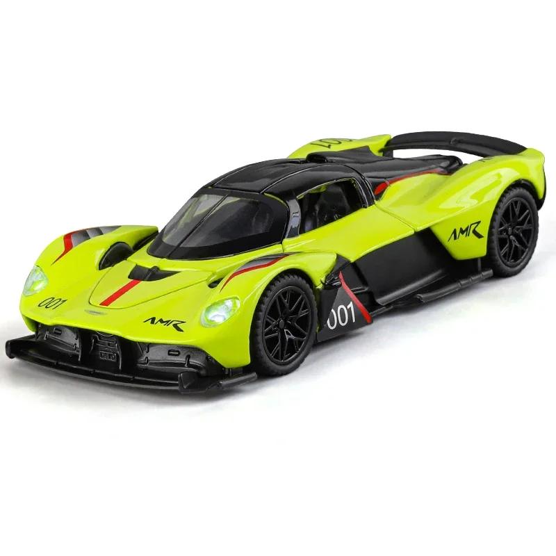 

1/32 масштаб Aston Martin Valkyrie Supercar литая модель автомобиля со звуком и светом инерционный механизм детская игрушка коллекционная вещь подарок на день рождения жёлтый