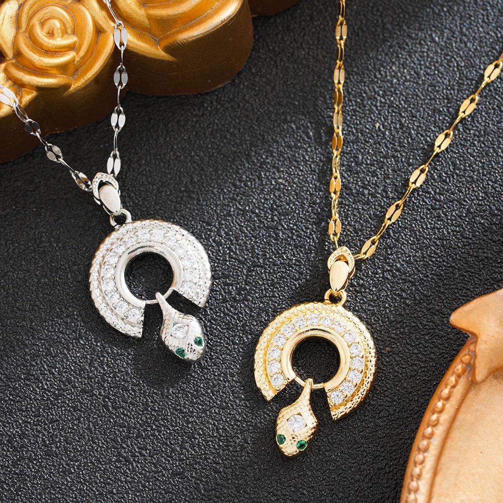 Elegant Diamond Inlaid Titanium Steel Snake Necklace for Women - Shiny Luxury Clavicle Chain