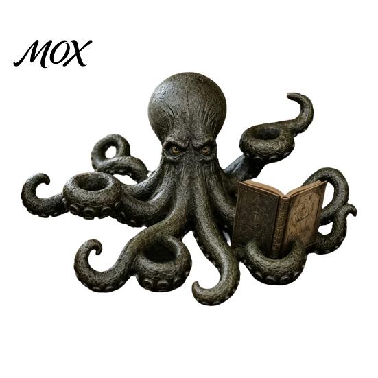 Ritual Ambient Light Holder Octopus Candle Holder, Durable Resin Halloween Sculpture, Dark Fantasy Horror Aesthetic Book Shelf Decor Style Candlestick A
