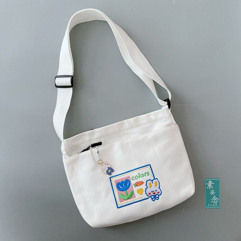 

Летняя сумка-мессенджер для милых детей, минималистичная, маленького размера White {White Hanging Chain for Rabbit Hardware}