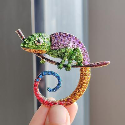 Diamond Color Chameleon Brooch Oil Animal Lizard Pin Brooch Accessories