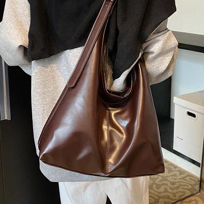 Sac de ville tendance grande capacité, Sac à bandoulière populaire sous le bras et Sac fourre-tout haut de gamme