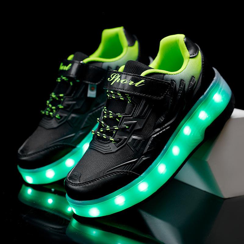 

Children s runaway shoes automatic shrinkable meteor shower charging cool wheels shoes 40