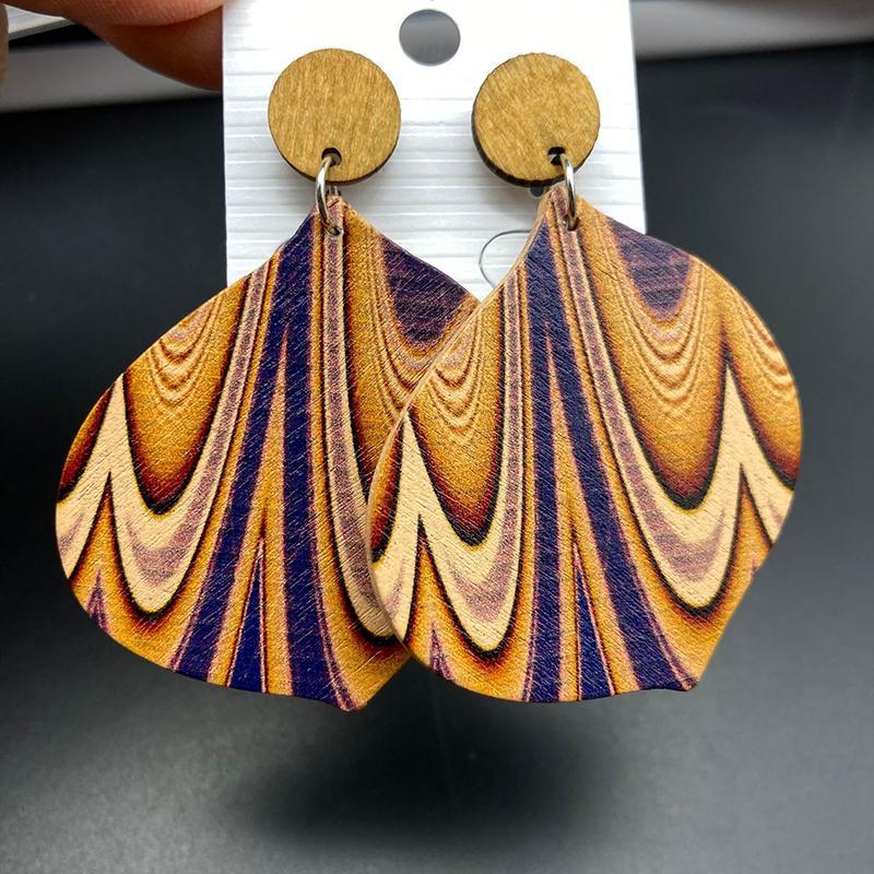 

Vintage Painted Leaf Shaped Wooden Earrings for Women Ethnic Artistic Style Personality Earring Vacation Party Jewelry коричневый