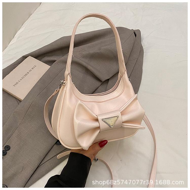 

2025 New Bow Shoulder Bag Simple and Fashionable Women s Underarm Bag Versatile Casual Crescent Bag Handbag