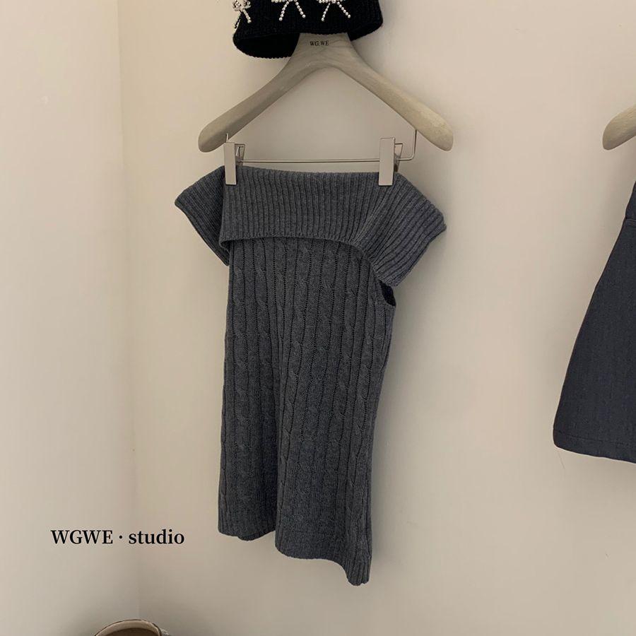 

Women s Off Shoulder Cable Knit Top Sleeveless Slim Fit Casual Sweater S сірий колір