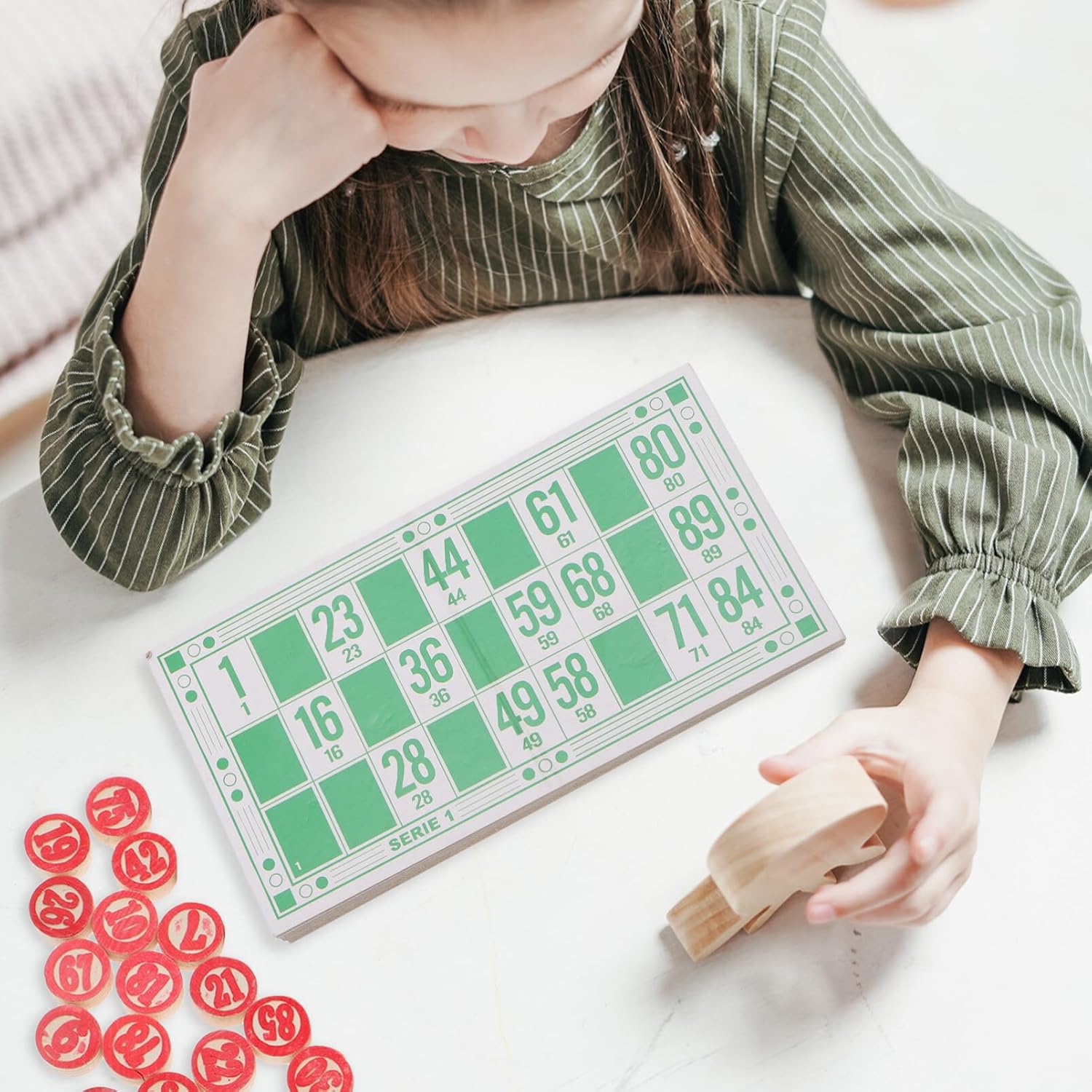 

Toyvian Russian Lottos Game Bingo Game Set, Travel Bingo Set Russian Chess Toy Kit Wooden Travel Board Games with Bingo Game Chips Cards and Boards