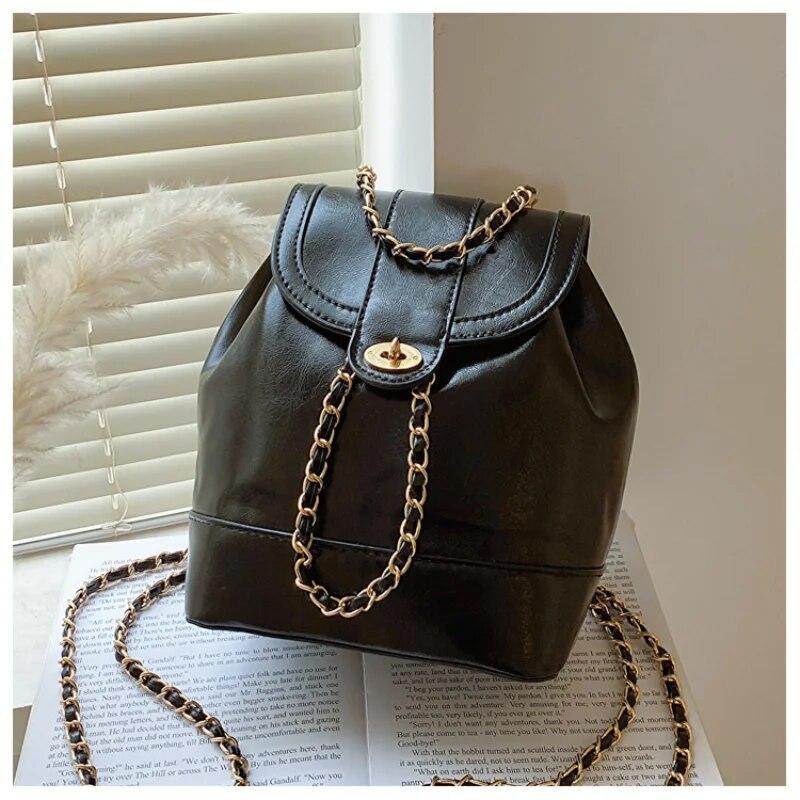 New Fashion Casual Women's Chain Backpack Solid Color Travel Backpack