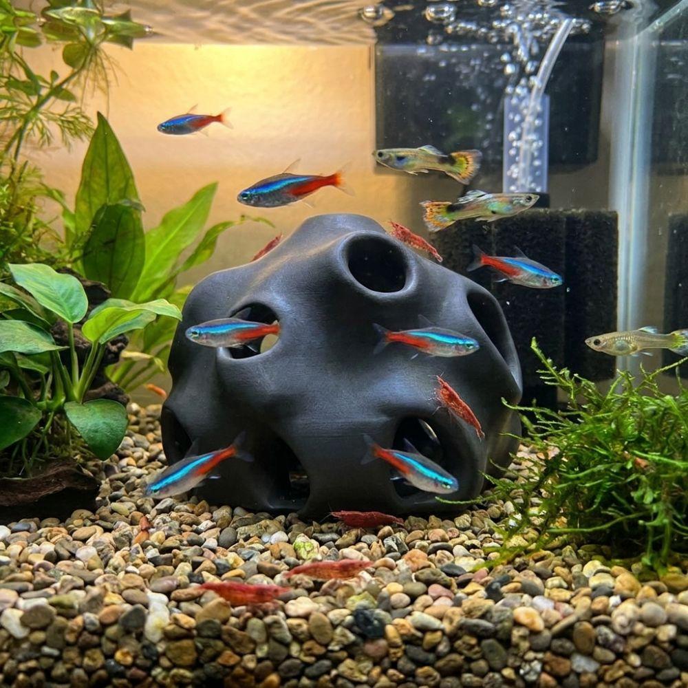 Plastic Fish Refuge Cave Porous Breeding Shelter Natural Look Aquarium Tunnel Hide Tank Decor