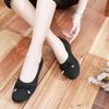 Calzado para mujer – Zapatillas