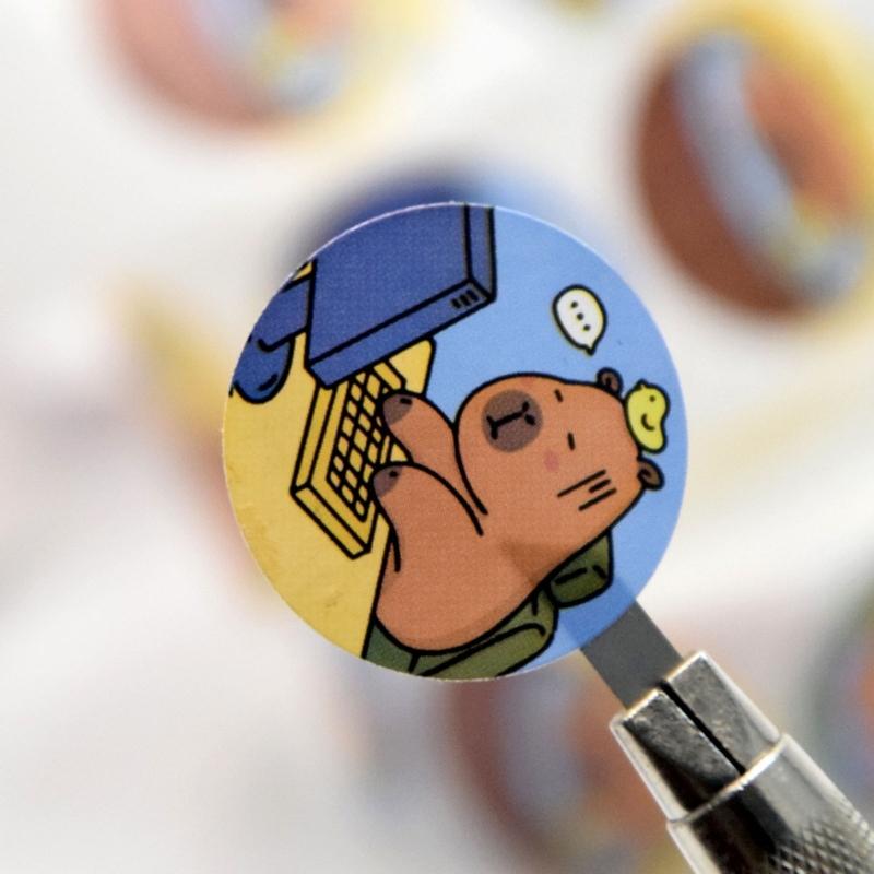 500Pcs Cartoon Animal Sticker 25mm Water Resistant Adhesive Sticker for Scrapbooking Laptop Journal Phone Covers Luggage