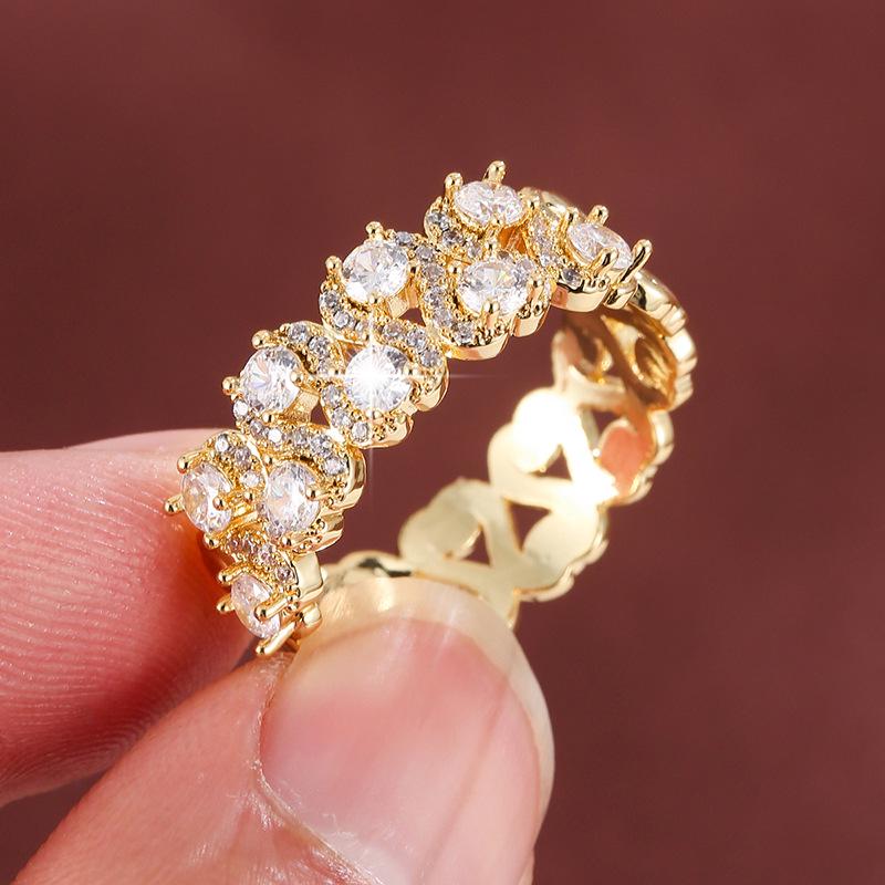 Royal Sapphire Curved Zircon Ring - Luxurious, Versatile Pure Copper Jewelry for Women
