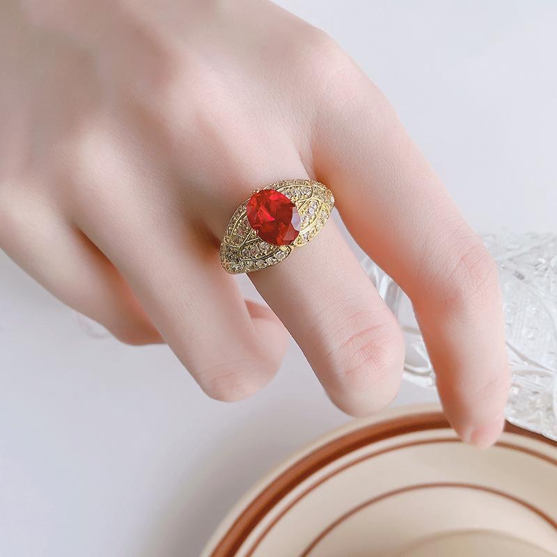 Bijou Fond Cuivre Plaqué Or Corindon de Simulation Tempérament Forme d'Œuf Bague Dorée Femme 7 * 9