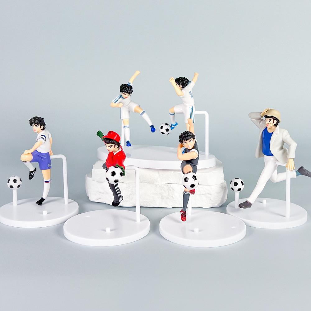 Captain Anime Tsubasa Character Playing Soccer Scene Model Ornament Desktop