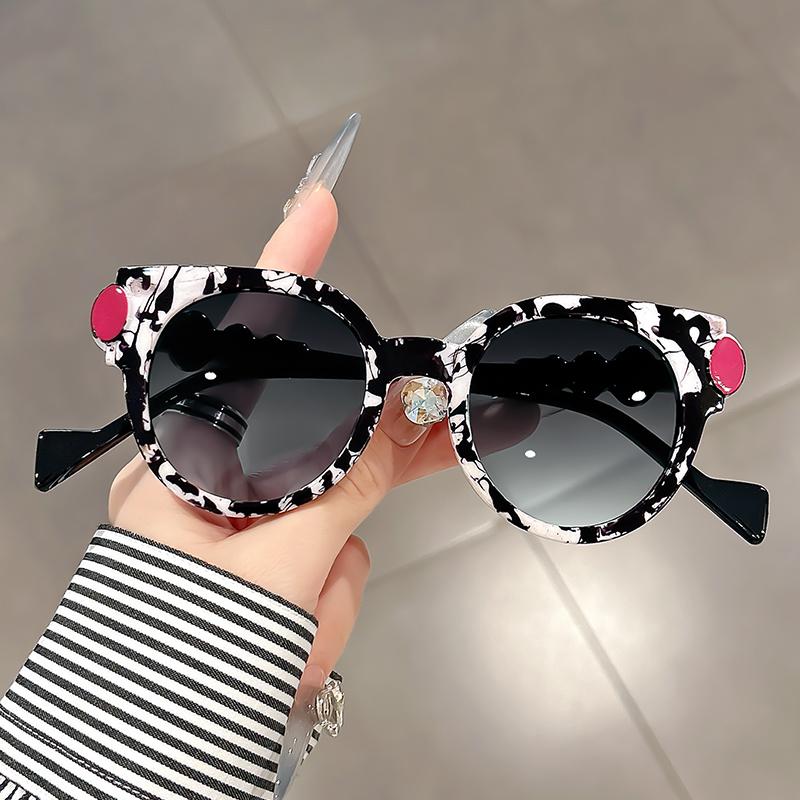 

Retro Round High-End Sunshade Sunglasses Personalized And Trendy Street Style Accessories Versatile Sunglasses
