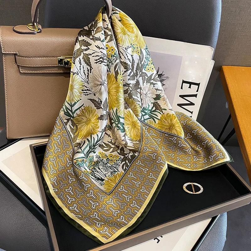 100% Natural Silk Square Scarf for Women Bandana Hair Headscarf Scarves Shawls Square Foulard Bandana Summer Accessories Wraps