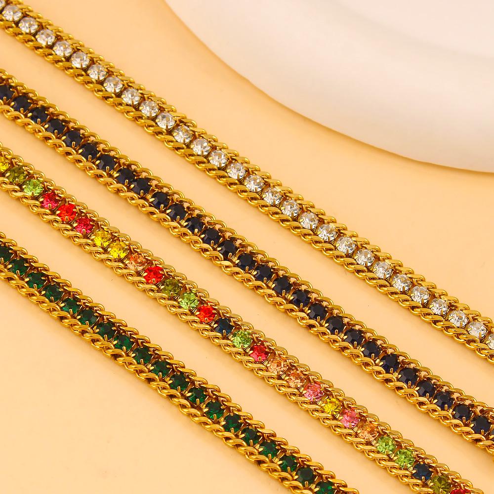 Pulsera en Capas de Acero Inoxidable y Oro de 18 Quilates con Circonita: Joyería Colorida y Versátil para Mujer