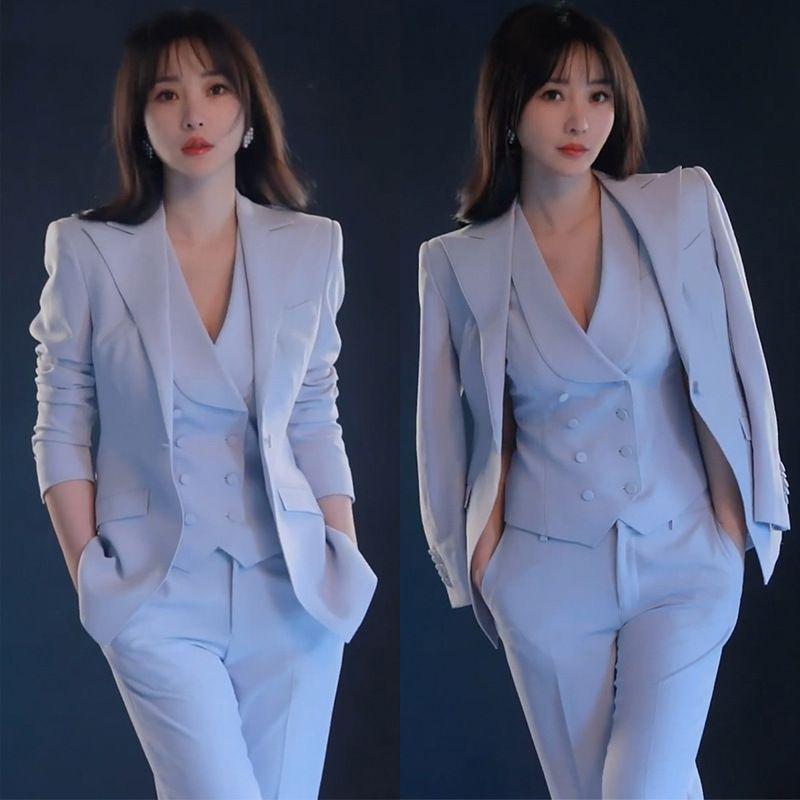 

Лю Янь Звездный Стиль Элегантный Приталенный Костюм Blue XS