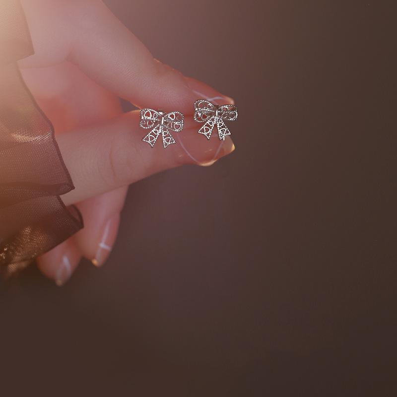 S925 Silver Needle Lace Hollow Bow Screw Buckle Puncture Stud Earrings for Women Fine Y2K Elegent Jewelry Minimalist Accessories