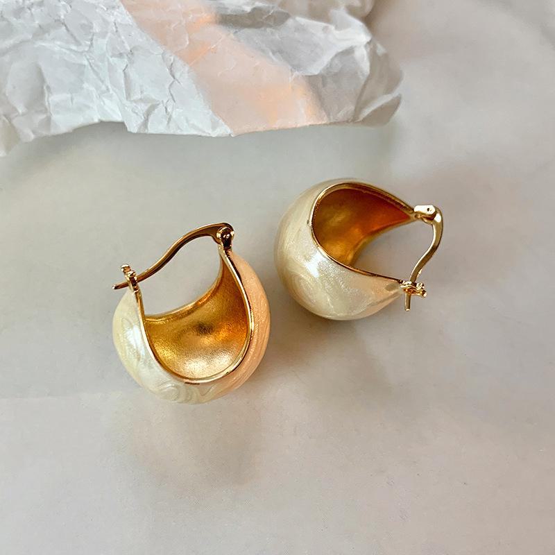 Ρετρό Σκουλαρίκια από σμάλτο Χονγκ Κονγκ για μικρά φασόλια - ελαφριά πολυτελή και μοντέρνα αξεσουάρ υψηλής ποιότητας