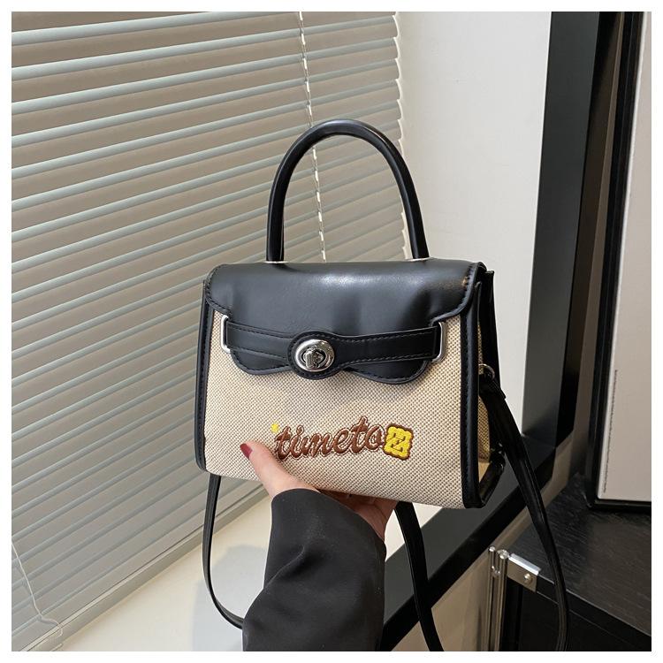 Texture retro, popular fashion this year 2025 letter new color matching crossbody portable shoulder small square bag women