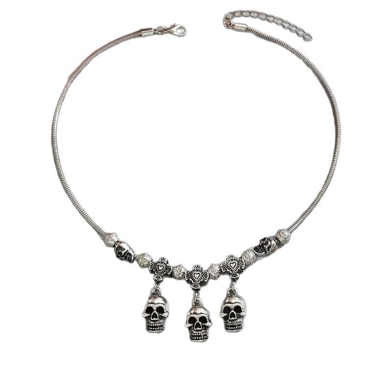 Style Dark Halloween Chain Necklace With Skeleton Head And Bat For Party Decor