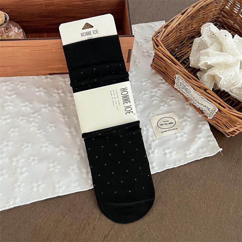 Women's Wool Mid-calf Socks Polka Dot White Versatile Autumn and Winter Breathable and Warm Long Socks