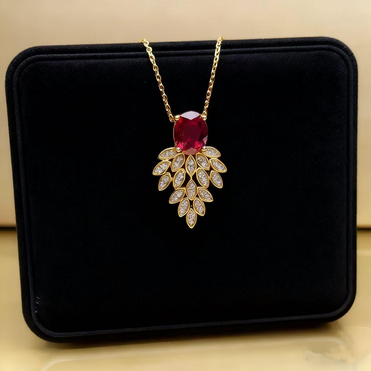 Exquisite Zircon Leaf Titanium Steel Necklace - Women s Luxury Clavicle Chain