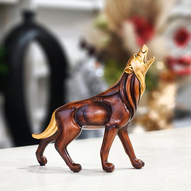 Wood Grain Howling Wolf Resin Lifelike Animal Sculpture for Home, Bedroom, Living Room, Study, and Office Desk Decoration