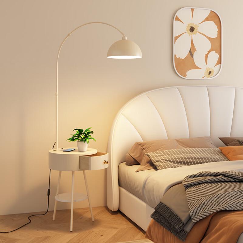 OEING Gold Fishing Floor Lamp with Wireless Charger