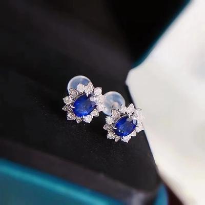 Huitan Vintage Blue CZ Stud Earrings for Women Wedding Anniversary Party Temperament Elegant Lady's Accessories Luxury Jewelry