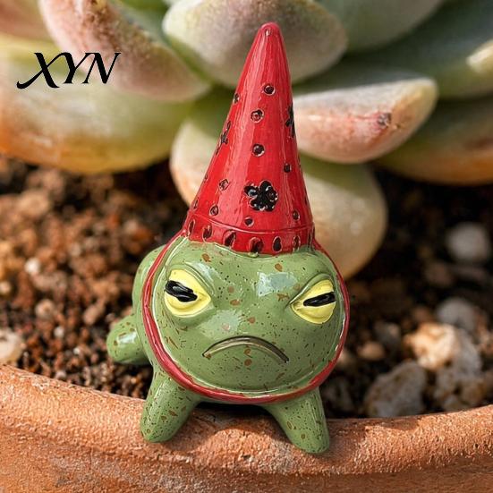 Animal Garden Statues Miniature Frog Figurine, Little Statue with A Party Handmade Sculpture Hat, Decorative Resin Ornament for Outdoor Courtyard