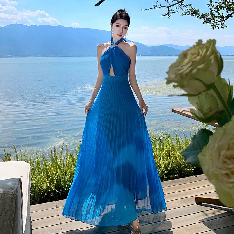 French Sexy Elegant High-end Temperament Seaside Vacation Neck Dress