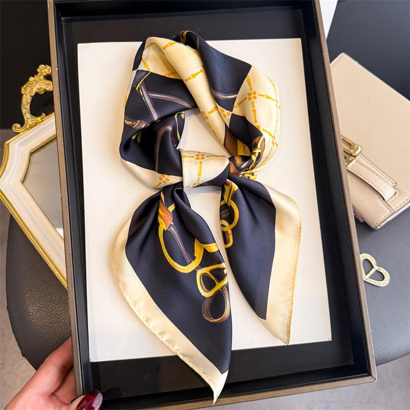 European and American Chain Simulation Silk Printing Silk Scarf Square Scarf High-end Shawl Sunscreen Neck Professional Scarf Headscarf Scarf