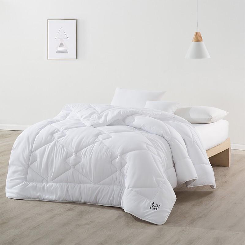 LOVO Silky Soft Spring Autumn Quilt