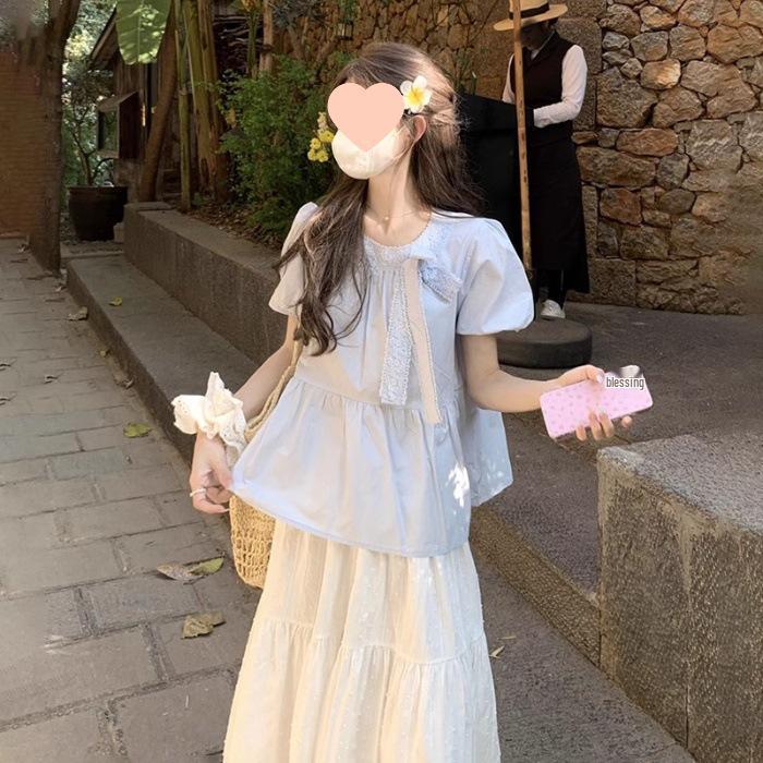 Women s Summer Bow Lace Pleated Two-Piece Set: Bubble Sleeve Shirt & Skirt S