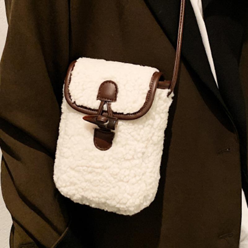 Niche Fluffy Bag Cute Winter New Women's Bag Messenger Bag Fluffy Mobile Phone Bag Women