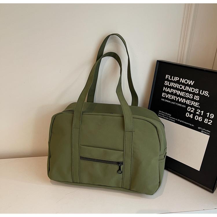 

New trendy girl bag large capacity simple solid color short trip bag simple versatile fashion student shoulder bag зелёный