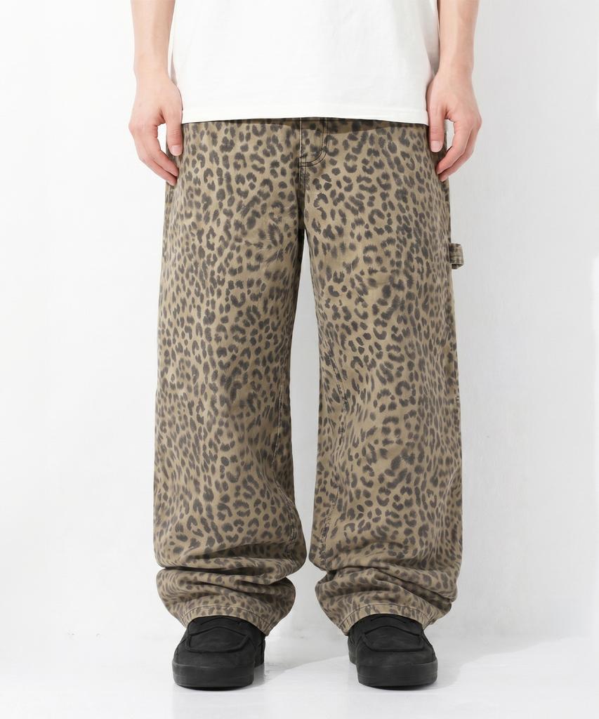 QT8 GARMENTS Lb Leopard Carpenter Pants (Beige)