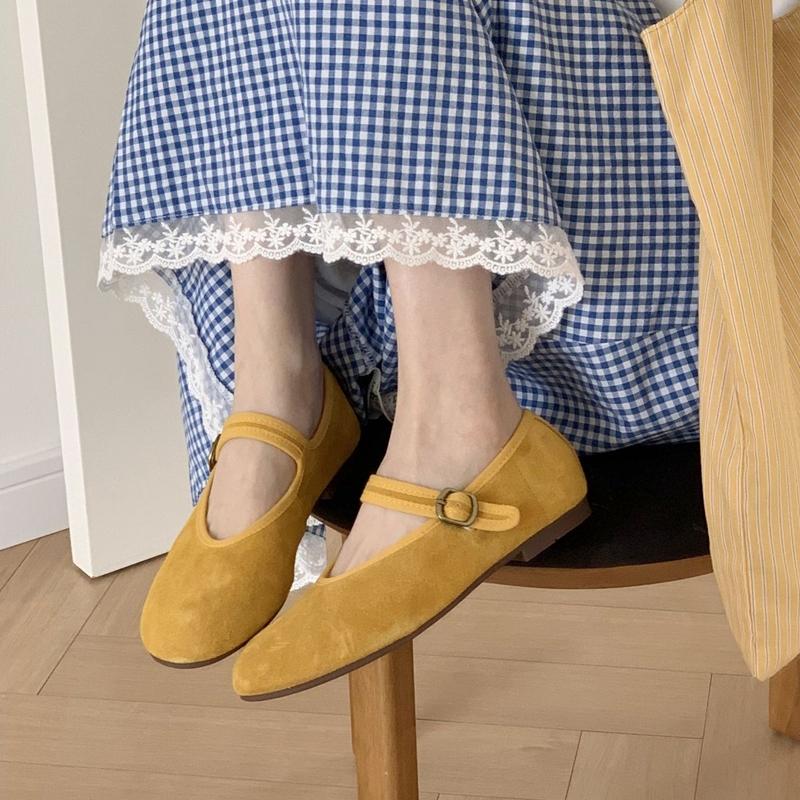 

Мода 2025 новые женские балетки Одноремешковые туфли Мэри Джейн с неглубоким вырезом для женщин Женская обувь больших размеров для балета удобная 43 жёлтый