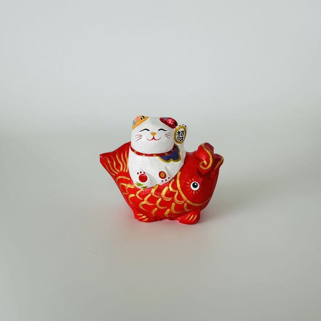 Wooden Maneki Neko Lucky Fish Ornament With Handcrafted Design For Office Decor And Giftgiving