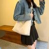IELGY Ladies Tote Bag Large Capacity PU Commuter Retro Shoulder Armpit Bag