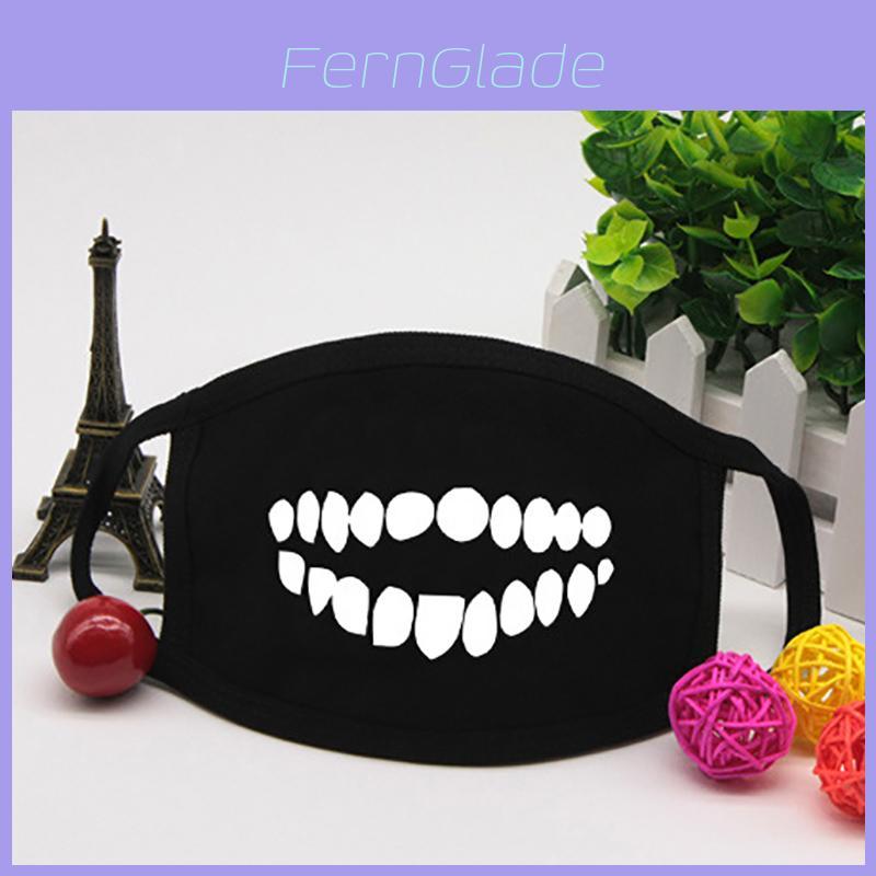 Versatile Solid Black Face Masks For Both Women And Men In Classic Style
