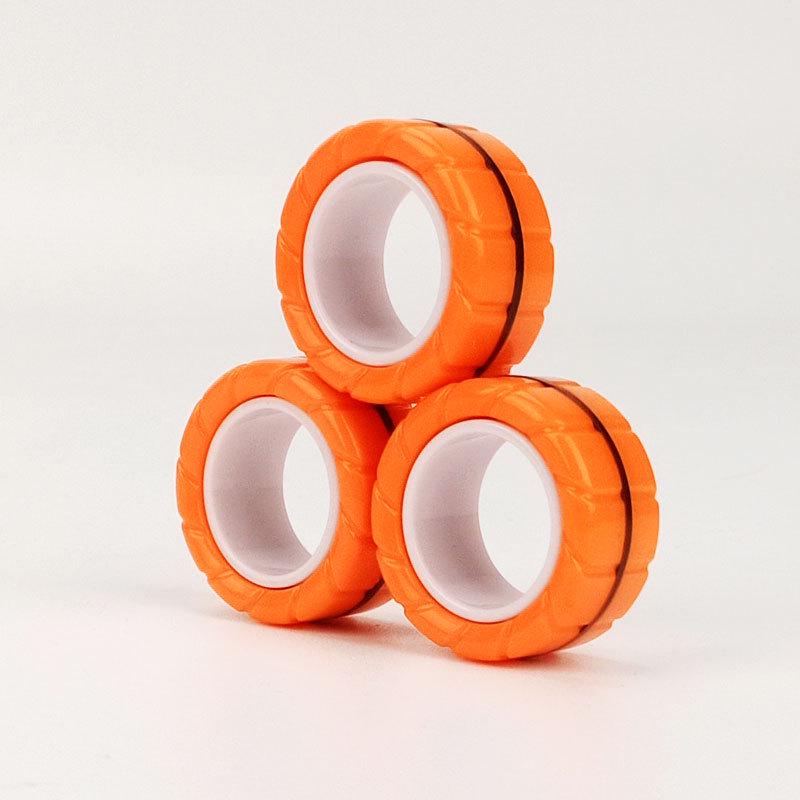 Magnetic Tire-Style Spinner Bracelet - Decompression Toy Finger Spinning Top