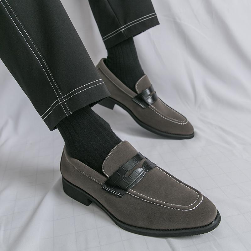 Fashion Brand Mens British Style Loafers Shoes Casual Slip-on Shoes Fashion Classic Round Toe Soft Suede Leather Business Dating Shoes